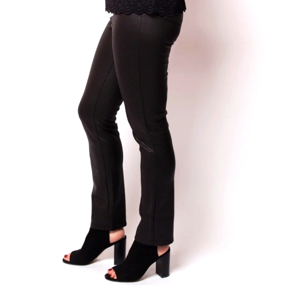 ✨Brand new Kim & Co Croco pleather Knit Back Pocket Pants✨ - Picture 2 of 4